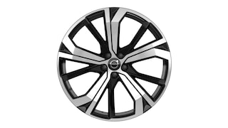 Легкосплавные колесные диски Volvo с современным многоспицевым черно-серебристым дизайном.
